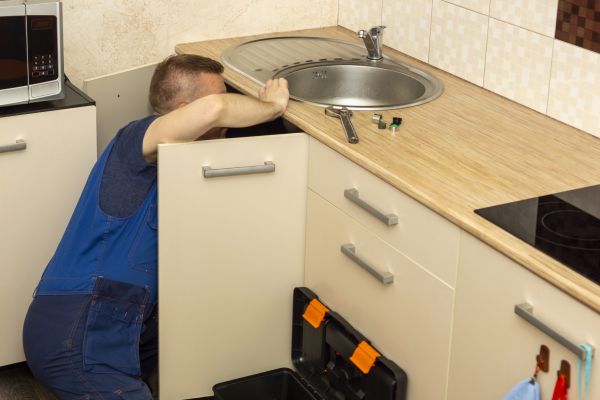 Kitchen Sink Plumbing in Lenoir City